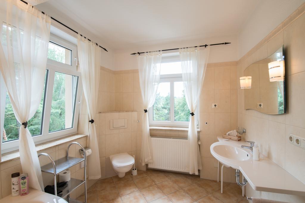 Villa Augustusberg Petrovice  ภายนอก รูปภาพ